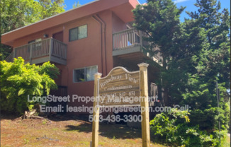 851 SW BROADWAY DR