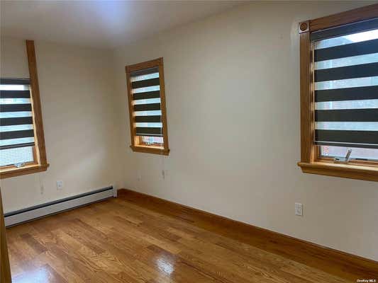 3 beds, 2 baths, $3,100, Unit 2