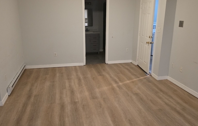 4 MICHELANGELO ST