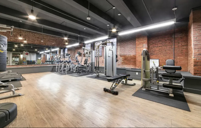 1 bed, 1 bath, $3,695, Unit 110