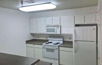 2 beds, 2 baths, $1,695, Unit # 103