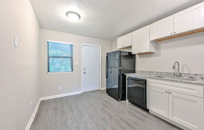1 bed, 1 bath, 804 sqft, $999, Unit 2425-A1