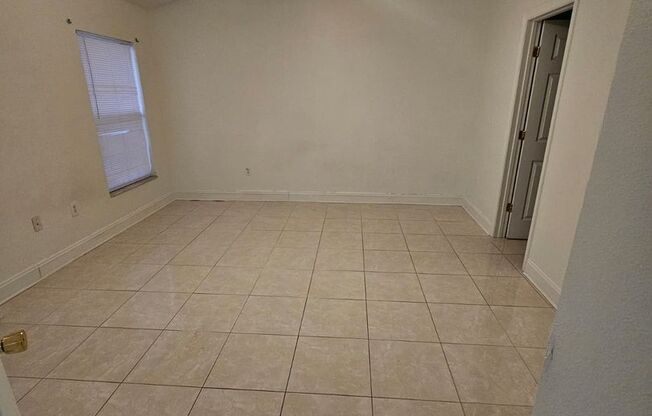 3 beds, 2 baths, $2,100