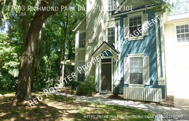 13703 RICHMOND PARK DR N
