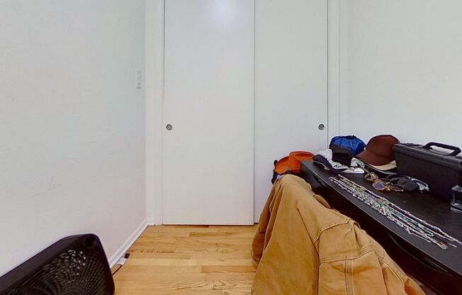 Studio, 1 bath, 560 sqft, $1,800, Unit 736 1S