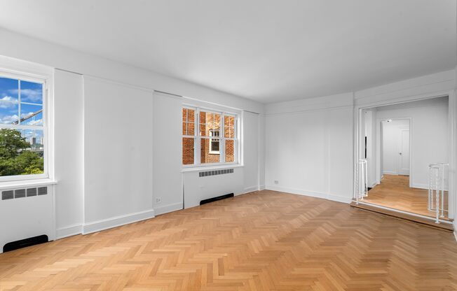 120 CABRINI BLVD