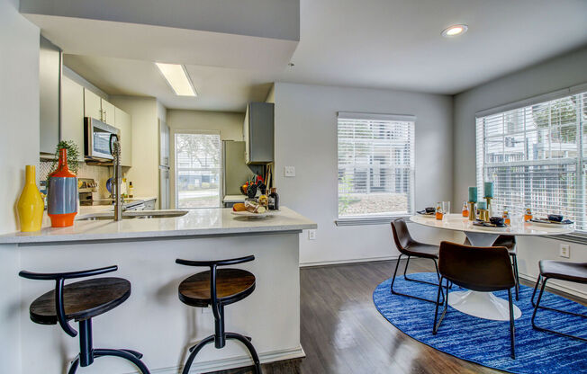 NOAH Apartments