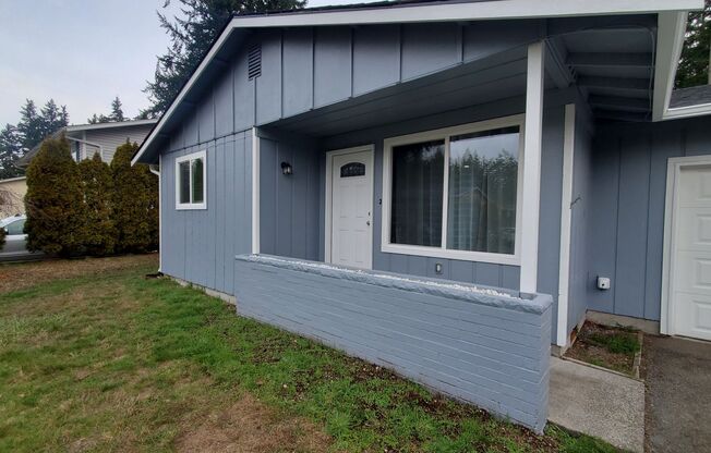 JUST REMODELED!! EVERYTHING BRAND NEW INSIDE THIS 3 BEDROOM, 1 BATH!!