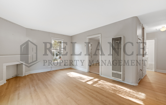 1554 N SALINA