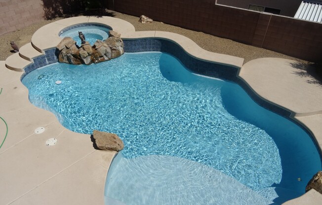 GREAT 2 STORY HOME W/ POOL & SPA