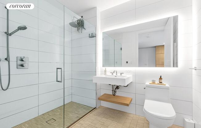 1 bed, 1 bath, 701 sqft, $5,995, Unit 7M