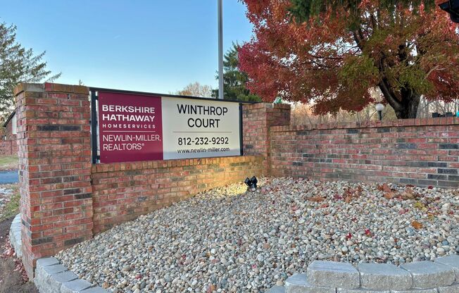 1 bed, 1 bath, 576 sqft, $675, Unit 279 (M-091)