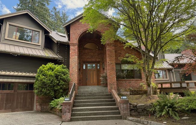 Luxury Estate Retreat in the Heart of Sammamish