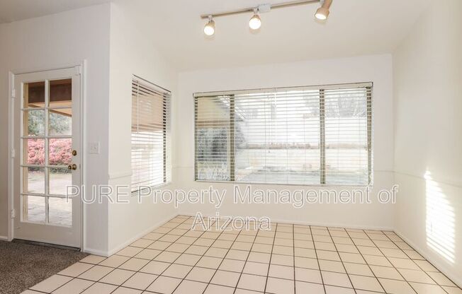 4056 E CHOLLA CYN DR