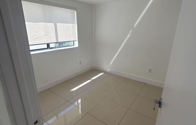 2 beds, 1 bath, 550 sqft, $1,895, Unit 821-301
