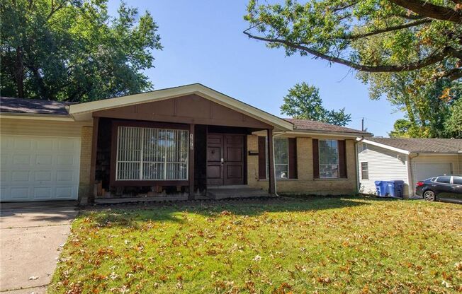 Spacious 3 bedroom 1.5 bath ranch