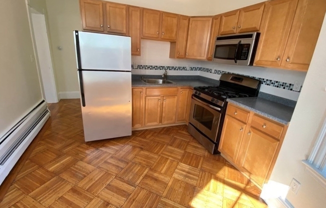 1 bed, 1 bath, 400 sqft, $2,350, Unit 5