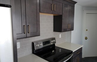 1 bed, 1 bath, 800 sqft, $2,275, Unit 41B