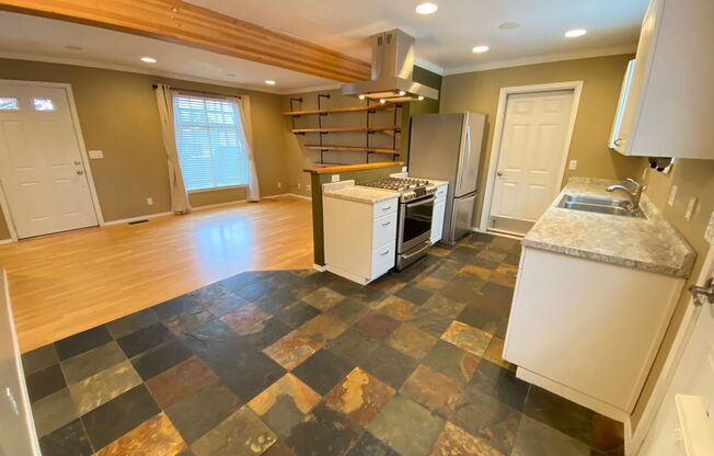 Beautiful 3 Bedroom Home with Custom Touches!