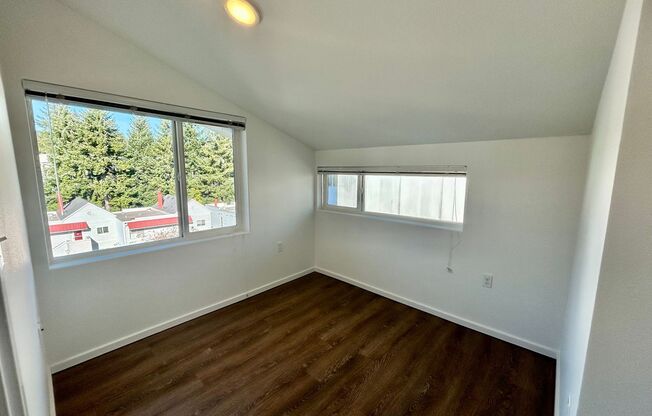 2 beds, 1 bath, 585 sqft, $2,295, Unit 5500-A