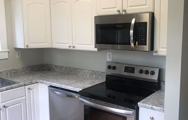 Historic East Side District Apartment