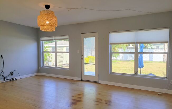 Single-story 4 BR Home; Quiet Neighborhood; Large Private Backyard; Hardwood Flooring