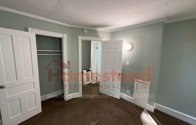 3 beds, 1 bath, $1,600