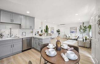 308 S Laurel St , Santa Ana, CA 92704