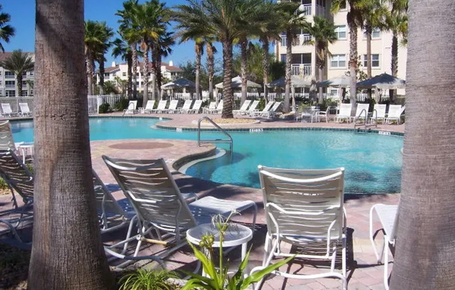 FURNISHED 2/2 condo in The Tidelands!