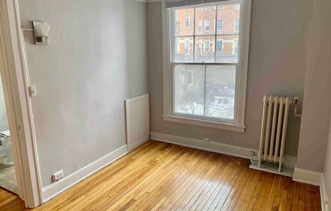 1 bed, 1 bath, 526 sqft, $1,199, Unit 1E