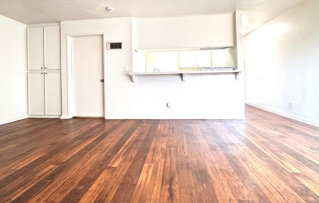 Lake Meadows Apartments