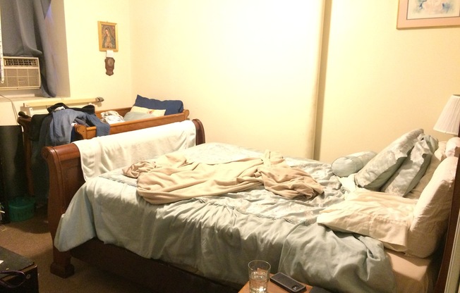 2 beds, 1 bath, 782 sqft, $2,900, Unit 02-B1