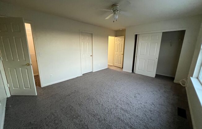 2 beds, 1.5 baths, $1,495