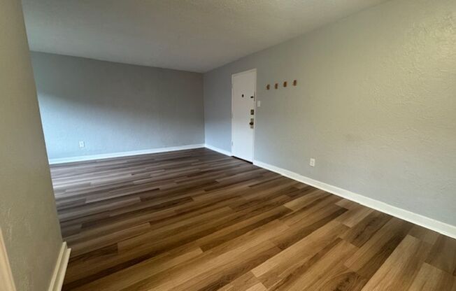 5627-5631 Rippey Street