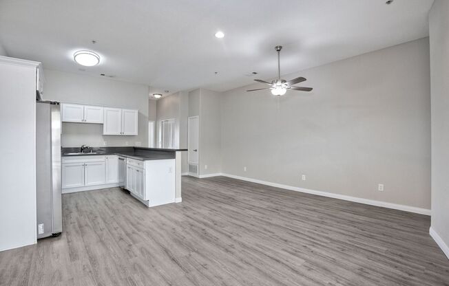 1 bed, 1 bath, 727 sqft, $2,695, Unit 313