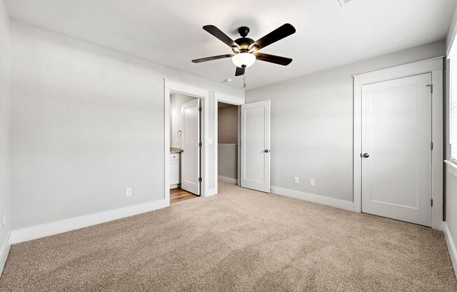 2 beds, 2.5 baths, 1,155 sqft, $1,465, Unit M-8