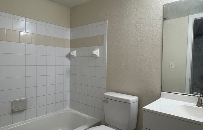 2bed/1bath condo ready August 2025 only $1320/mo