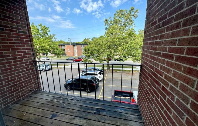 1 bed, 1 bath, 700 sqft, $1,095, Unit #206