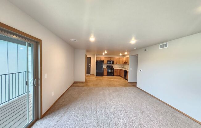 1 bed, 1 bath, 756 sqft, $1,195, Unit 3520 301