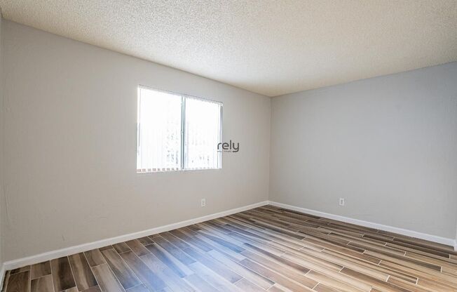 2 beds, 1 bath, 500 sqft, $925, Unit 102