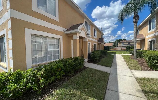 3bed / 2.5 bath townhome in gated community