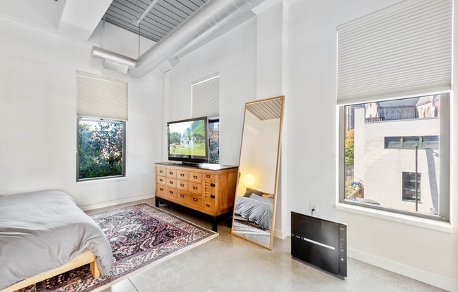 1 bed, 1 bath, 1,271 sqft, $4,500, Unit 203