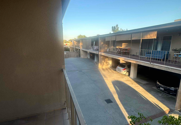 2 beds, 1 bath, $2,700