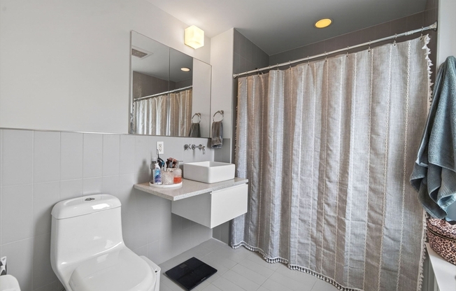 1 bed, 1 bath, 663 sqft, $3,300, Unit 1005