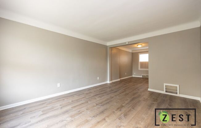 2 beds, 1 bath, 942 sqft, $1,000, Unit 11521 Greiner