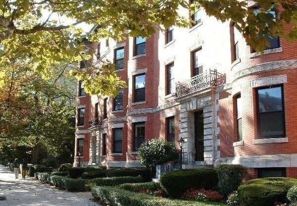 1064 Beacon St Apt B