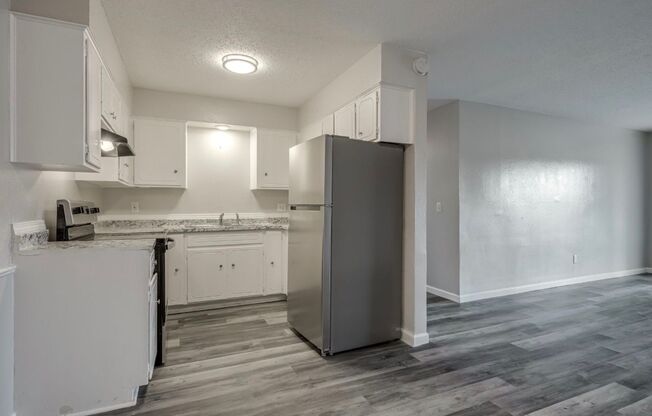 1 bed, 1 bath, 750 sqft, $950, Unit 5905-201