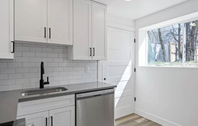 2550 Orchard Avenue