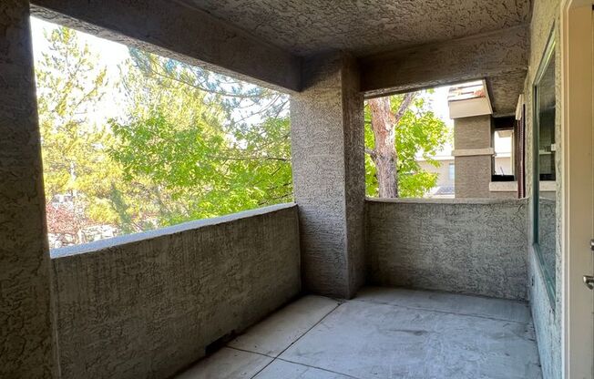 2 beds, 2 baths, $2,275, Unit # 5523