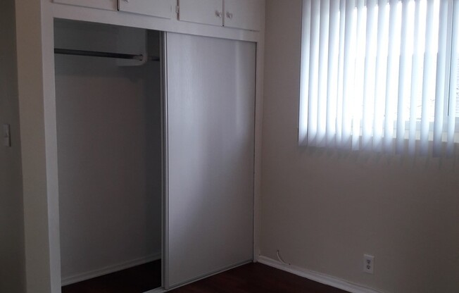 1 bed, 1 bath, 550 sqft, $1,700, Unit 1079-7